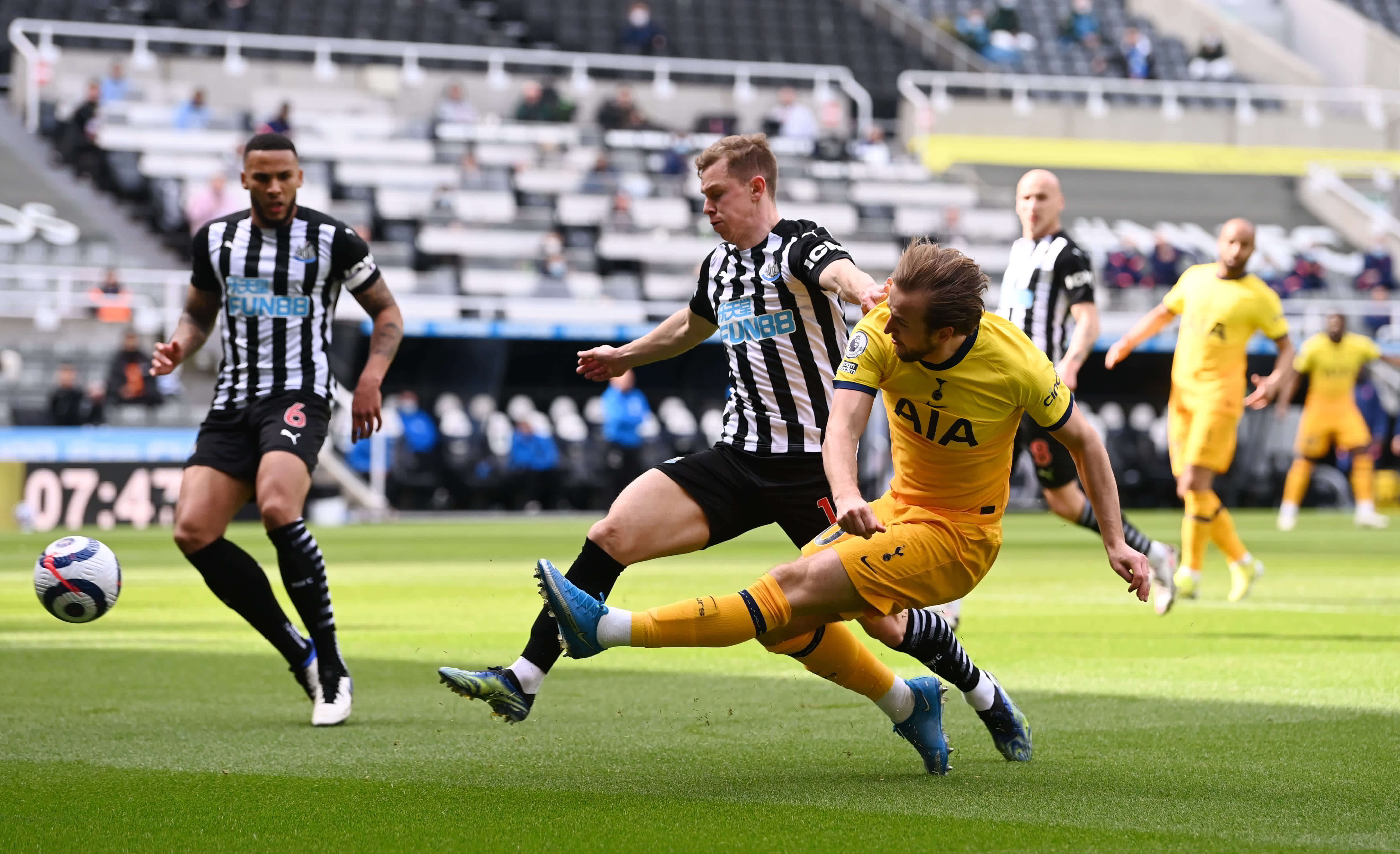 续稳居西甲 续稳居西甲