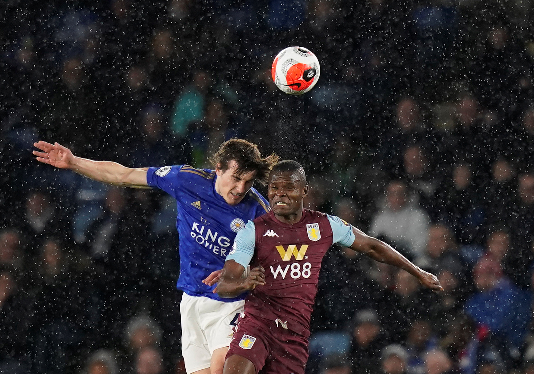 在考虑转会 在考虑转会